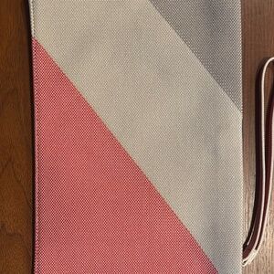 Rothy's The Wristlet